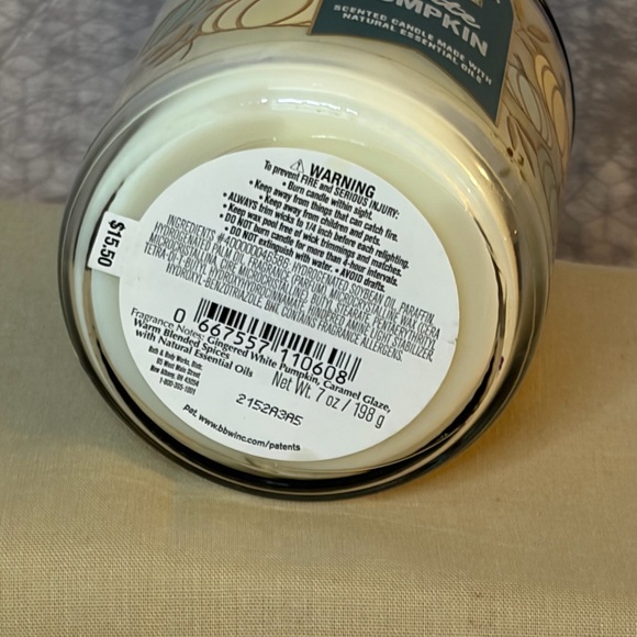 NWT Bath & Body Works White Pumpkin Candle - Picture 2 of 6